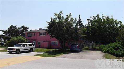 5th image of 147 School St