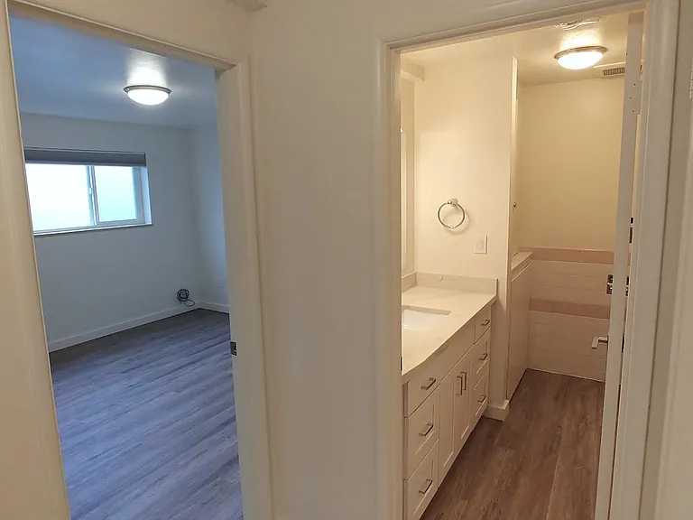 JF- 2200 E. Terrace St. — Photo 10