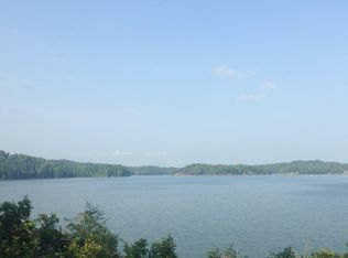 Clover Way, Dandridge, TN 37725