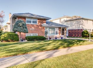 7638 Enfield Ave, Morton Grove, IL 60053