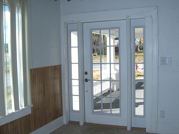 2nd image of 238 N Clay St