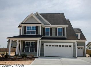 97 Marchont Pl, Cameron, NC 28326