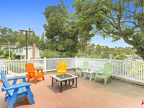 4th image of 5824 Burwood Ave
