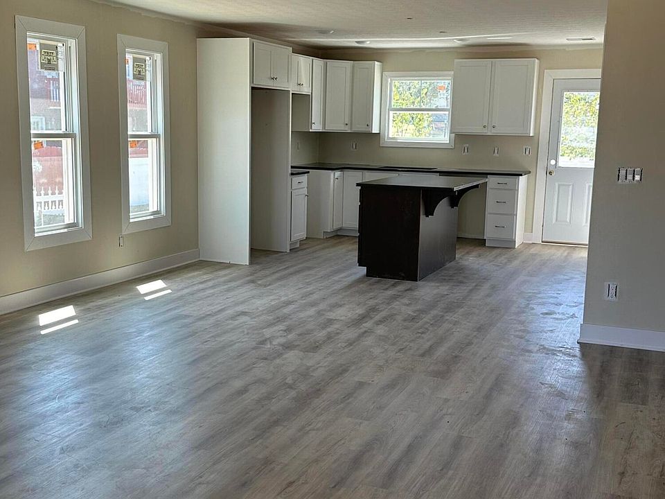 2nd image of 2714 Bagby Way