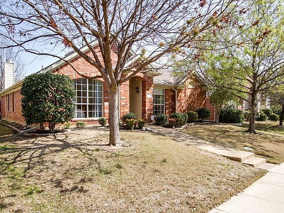 2nd image of 2873 Crestview Dr