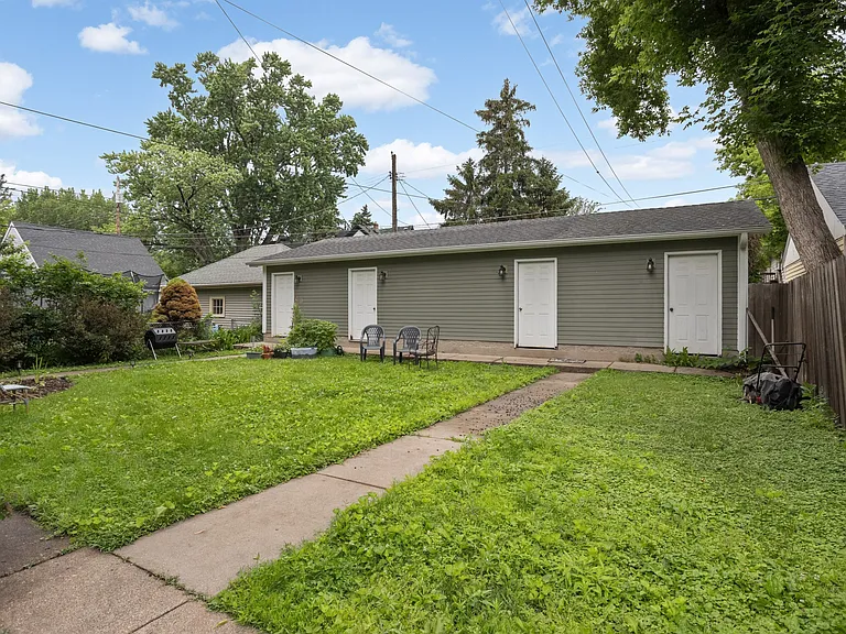 1889 Carroll Ave #3 — Photo 17