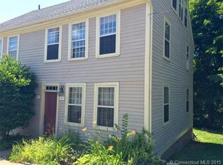 16 Sherman St #16A, Norwich, CT 06360