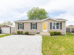 48 Fountain Lake Dr, Greenfield, IN