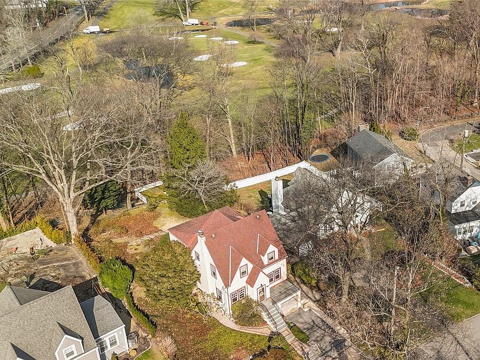 1st image of 115 Park Drive