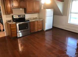 332 Belmont St APT 3, Manchester, NH 03103