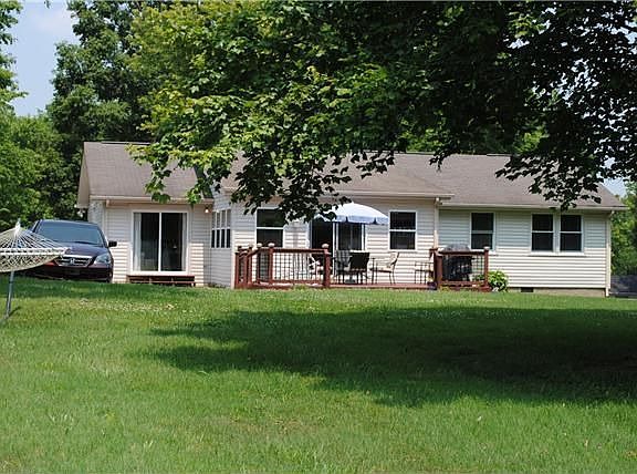 2nd image of 1127 Bayview Dr