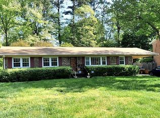 409 Kenwood Ct, Raleigh, NC 27609