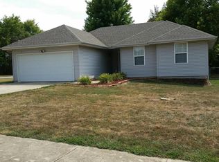 119 W Holly Cir, Willard, MO 65781