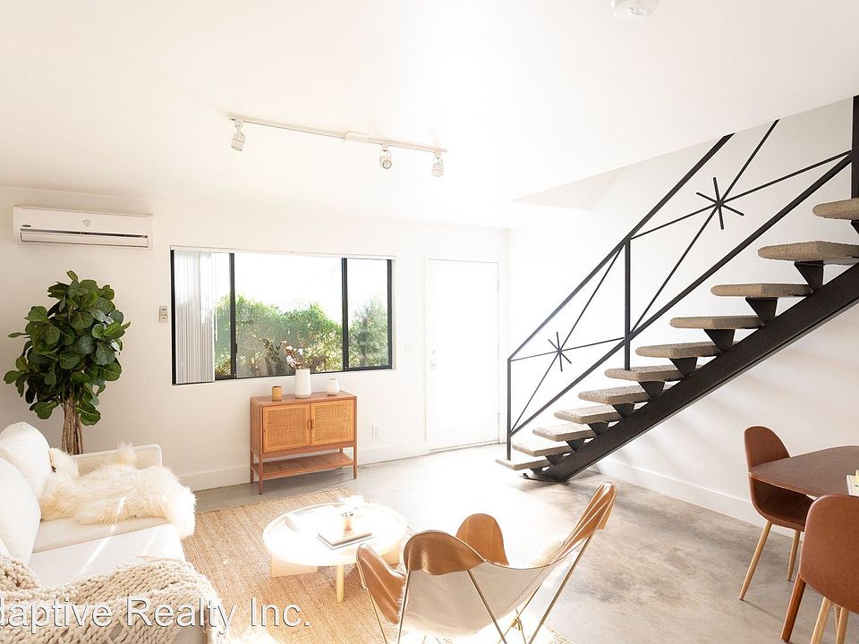1st image of 208 S Avenue 58 #2