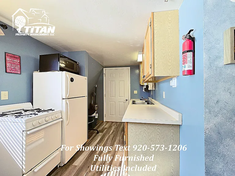 3627 Zirbel Rd #3 — Photo 4
