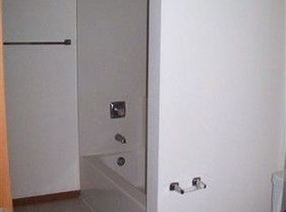 1132 Morraine View Dr UNIT 202, Madison, WI 53719