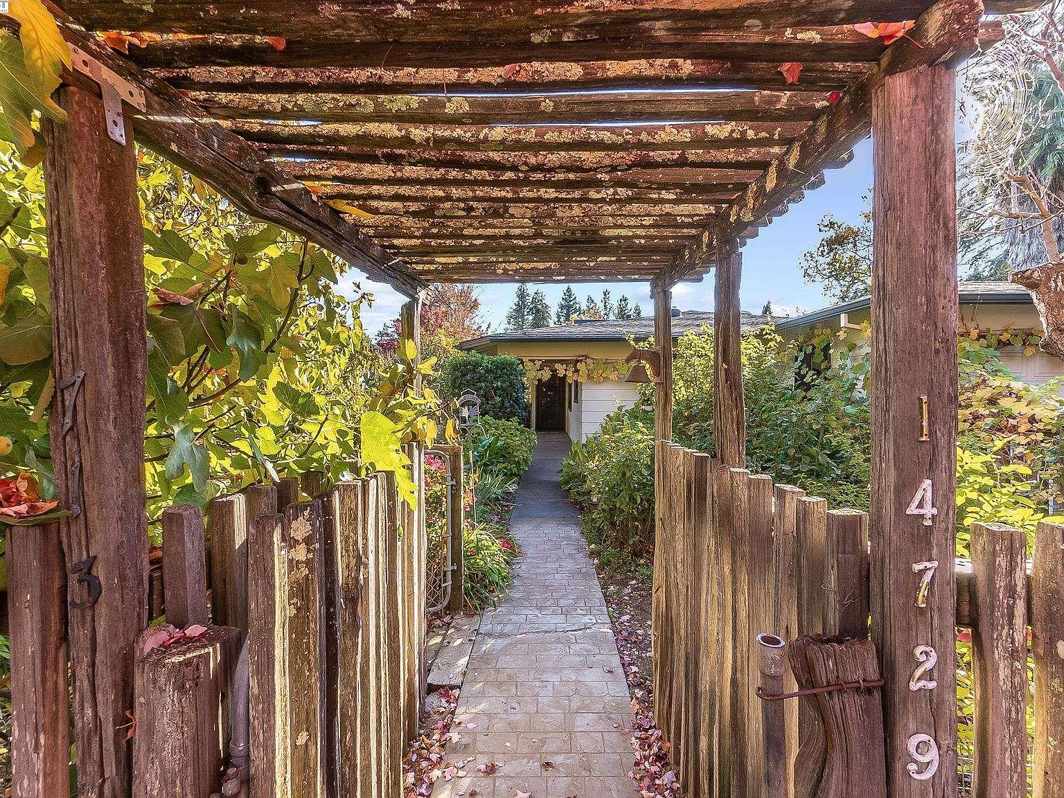 713 Grove St, Healdsburg, CA 95448 Zillow