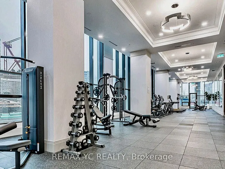 30 Elm Dr W #Penthouse 06 — Photo 10