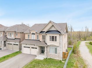 2263 Lozenby St, Innisfil, ON L9S 0M8