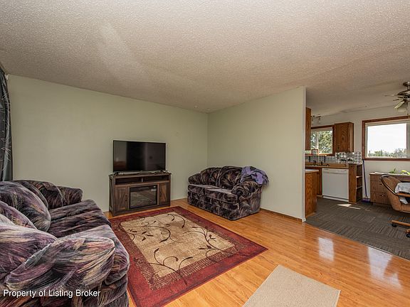 4th image of 142 Haugen Dr NW