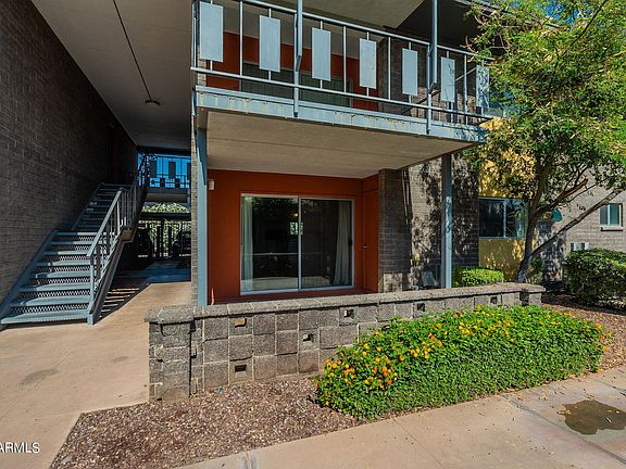 2nd image of 1630 E GEORGIA Avenue #104