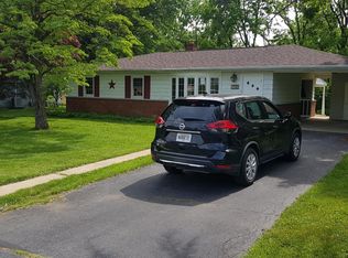 1112 Loop Dr, Harrisburg, PA 17112