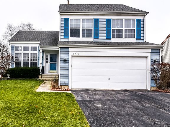 2nd image of 2227 N Harvest Hill Pl