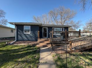 1100 W 6th Ave, Mitchell, SD 57301