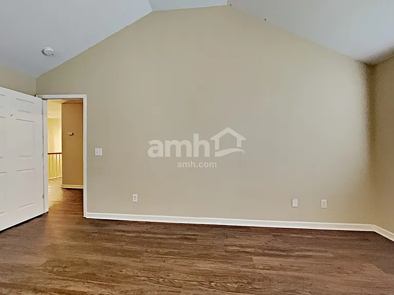 1209 Bending Creek Dr — Photo 18