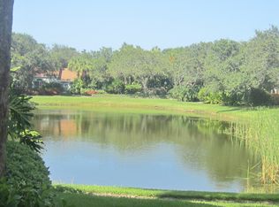 8745 Lakeside Blvd APT 105, Vero Beach, FL 32963