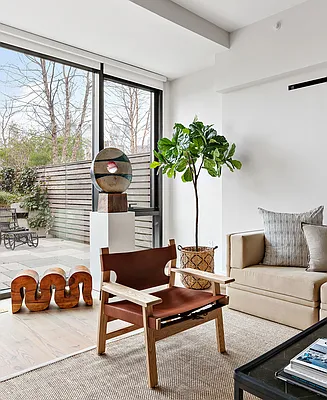 Sold by Compass | media 7