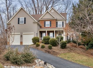 1884 Kernwood Pl, Charlottesville, VA 22911