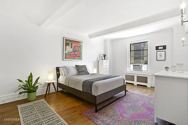 Sold by Corcoran | media 7