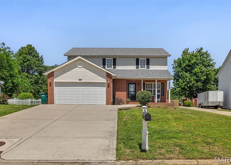 1st image of 9916 Bending Oaks Dr