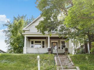 1592 7th St E, Saint Paul, MN 55106