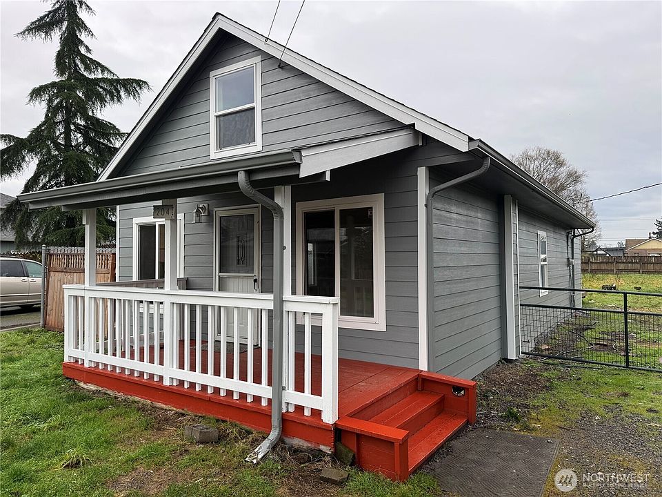1st image of 204 2nd Ave Avenue N