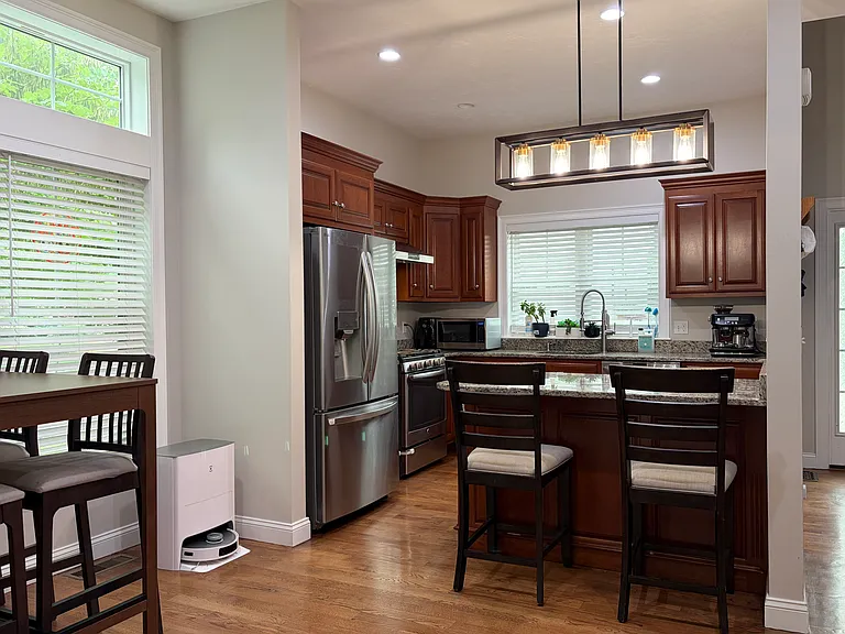 30 Boardwalk Dr — Photo 16
