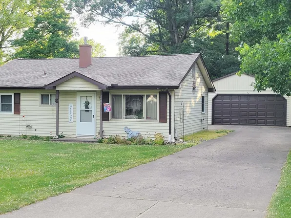 1408 Ranch Rd, Warsaw, IN 46580