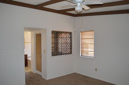 5th image of 4706 Obannon Dr