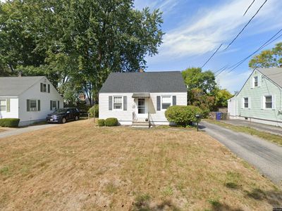 57 Mckinley Street, South Portland, ME, 04106