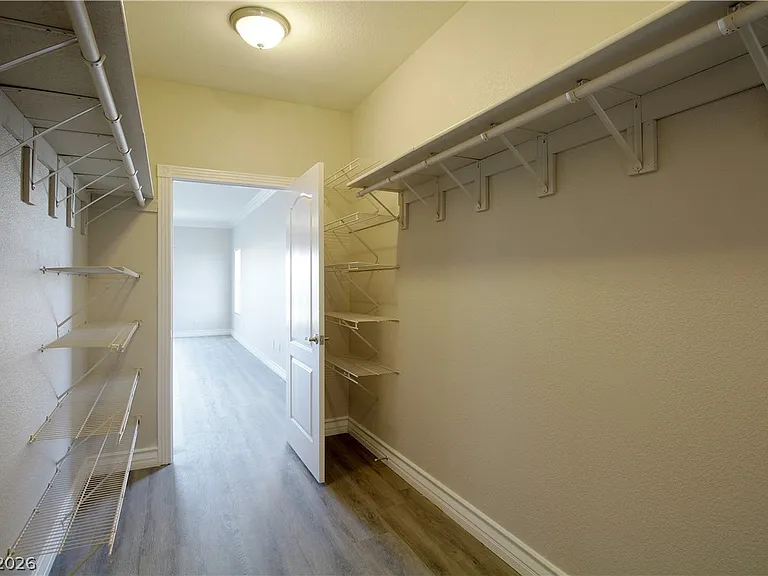 7613 Mooring Ave — Photo 16