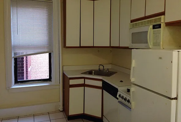 Rented by Big Apple Living | media 26