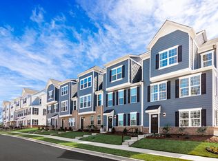 220 Maddie Ln, Matthews, NC 28104