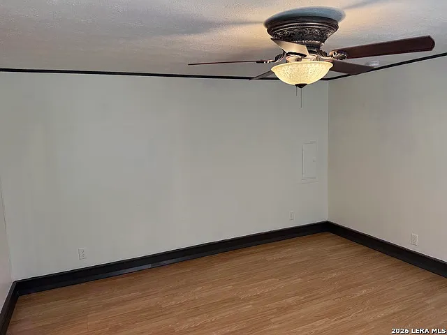 592 Private Road 1508 — Photo 8