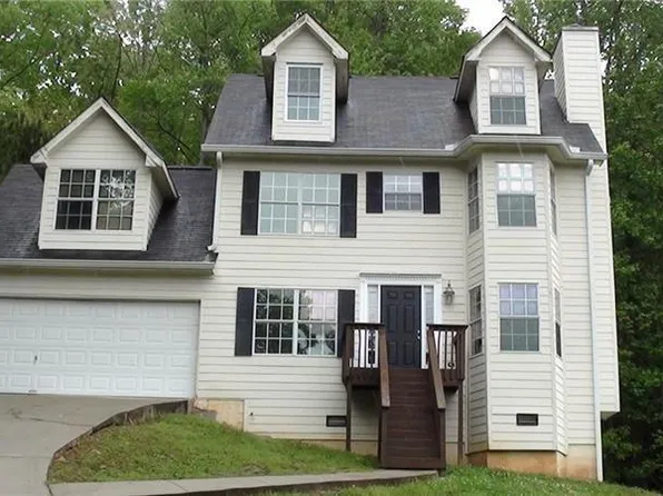 3845 Laurel Brook Ln, Snellville, GA 30039