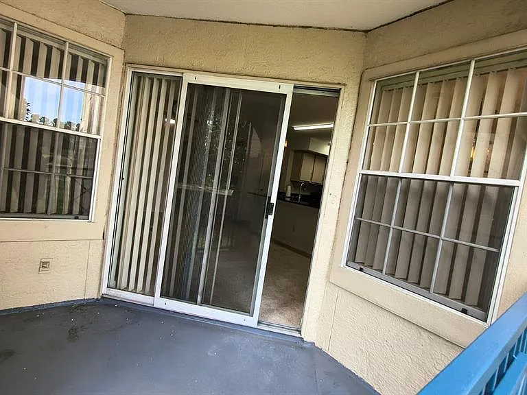 7340 Westpointe Blvd #326 — Photo 33