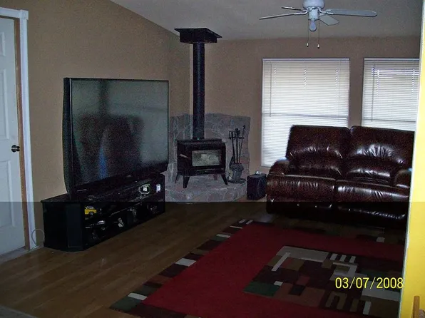 192 Cedar Lane Dr, Moriarty, NM 87035