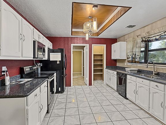 5th image of 1111 S Ellison Dr #1E-711562