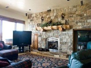 1894 N Bella Vista Dr, Farmington, UT 84025