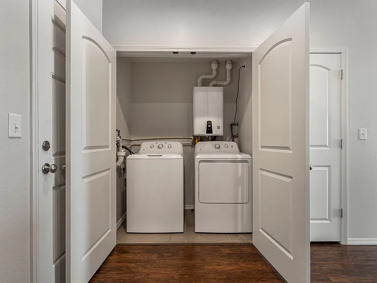 Pin Oak Townhomes — Photo 34